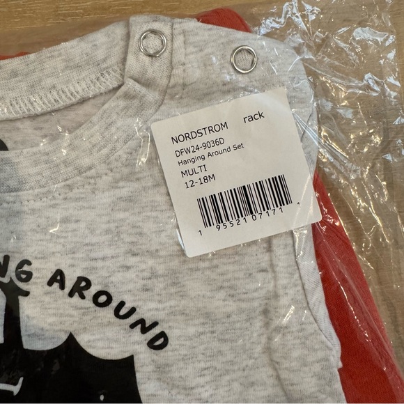 NWT dot Australia hanging around set - Picture 5 of 6